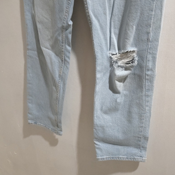 H&M | Light Blue Distressed Straight Leg Jeans - Picture 4 of 10